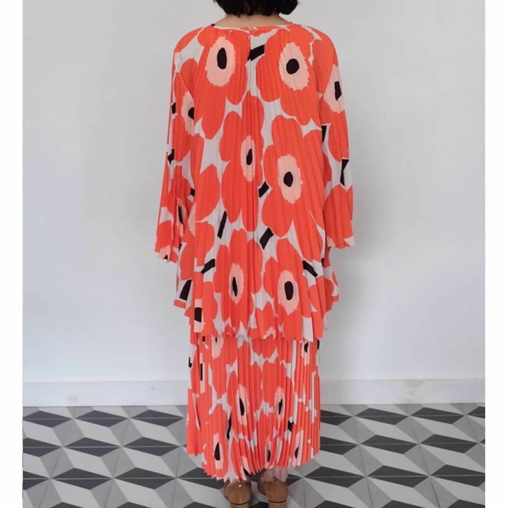 Marimekko Lepatus Pleated Unikko Print Tunic & Skirt Two-Piece Set Size XS - Picture 12 of 15